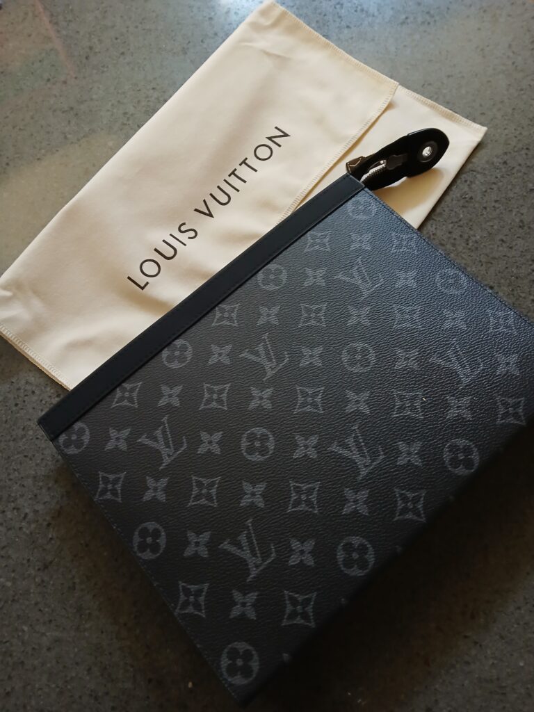 Image #1 from Maria Cissie