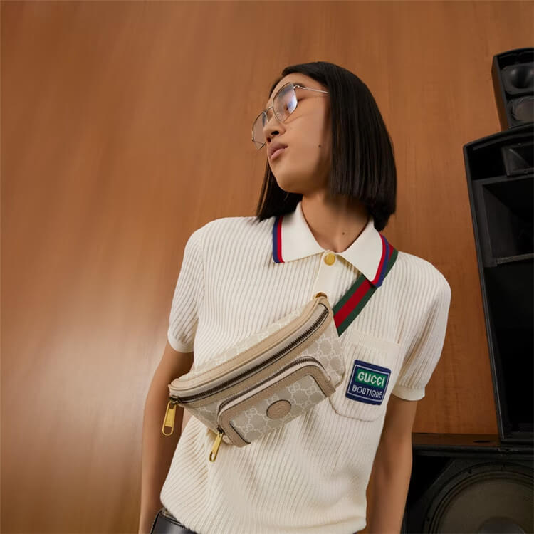 Replica Gucci Belt Bag With Interlocking G 682933 UULCT 9682 (7)