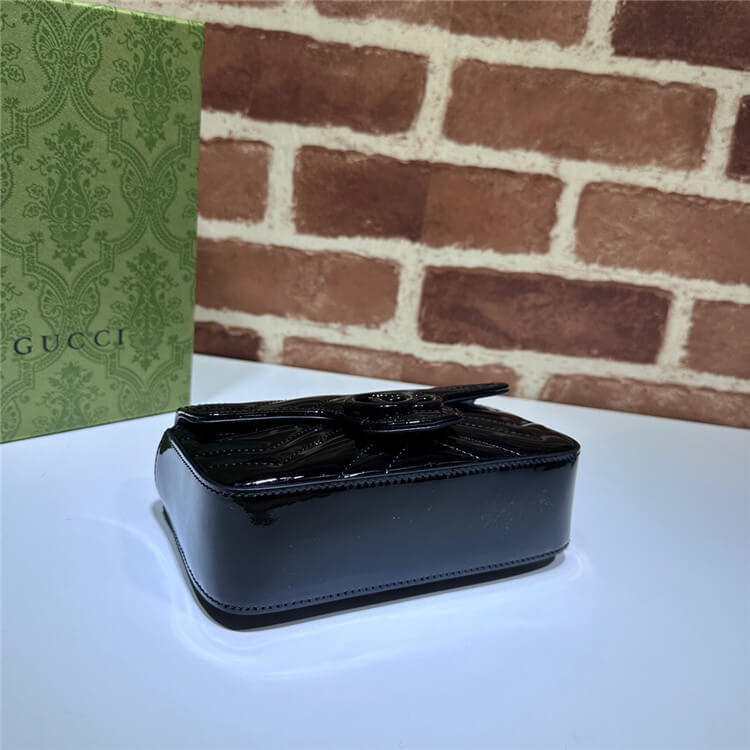 Replica Gucci GG Marmont Patent Super Mini Bag 476433 AACDE 1000 (5)