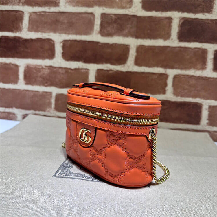 Replica Gucci GG Matelasse Top Handle Mini Bag 723770 UM8IG 7519 (3)