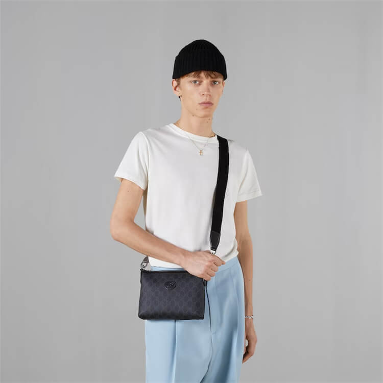 Replica Gucci Messenger Bag With Interlocking G 760021 92THN 1000 (7)
