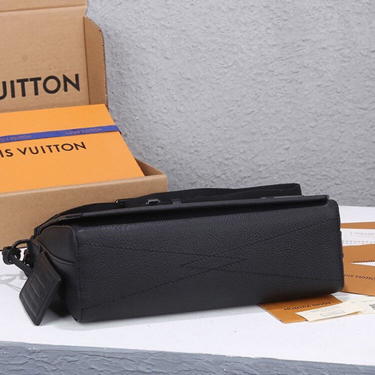 Replica LV Aerogram Messenger M57080 (5)