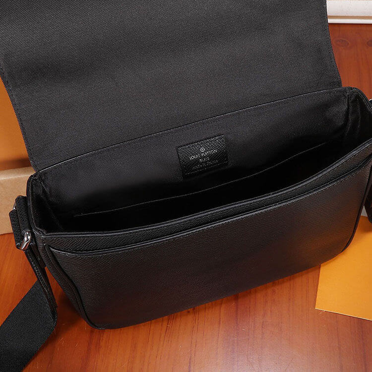 Replica LV District PM M30850 (6)