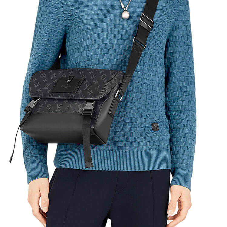 Replica LV Messenger PM Voyager Bag M40511 (7)