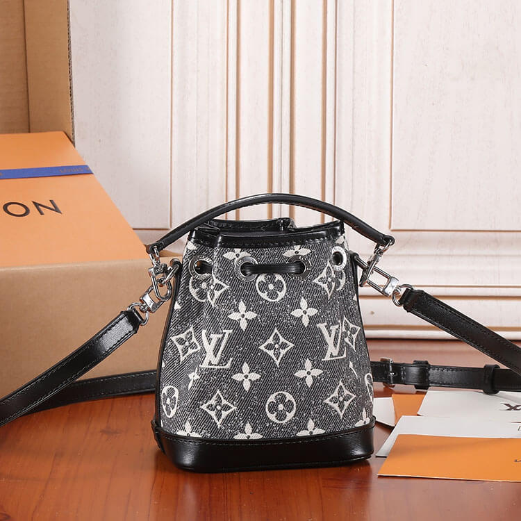Replica LV Nano Noe M46449 (4)