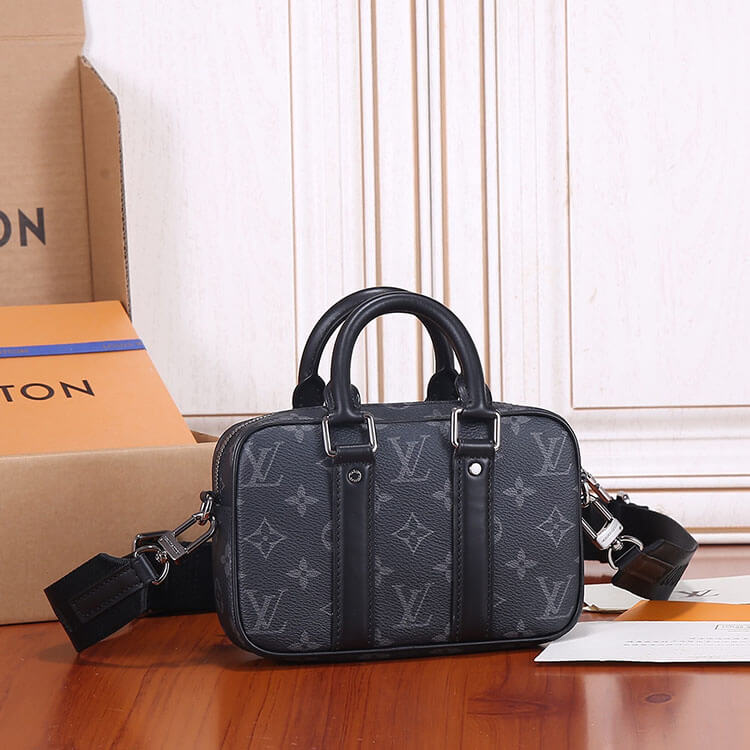 Replica LV Nano Porte Documents Voyage M82770 (4)