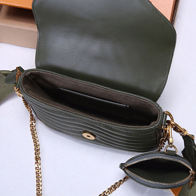 Replica LV New Wave Multi Pochette Handbag M56471 (6)