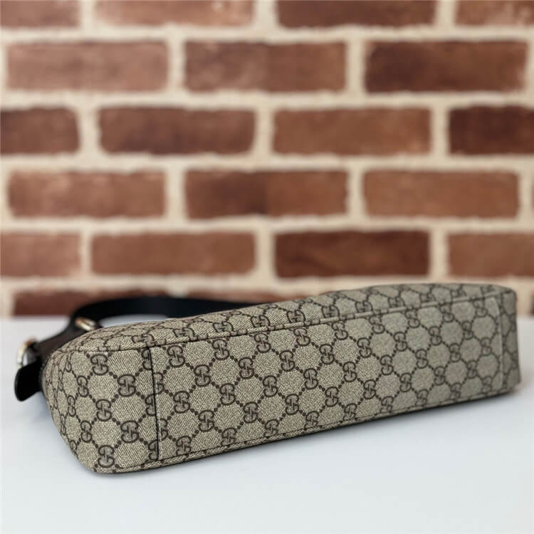 Replica Gucci GG Emblem Large Shoulder Bag 815217 FAD6L 9741 (5)