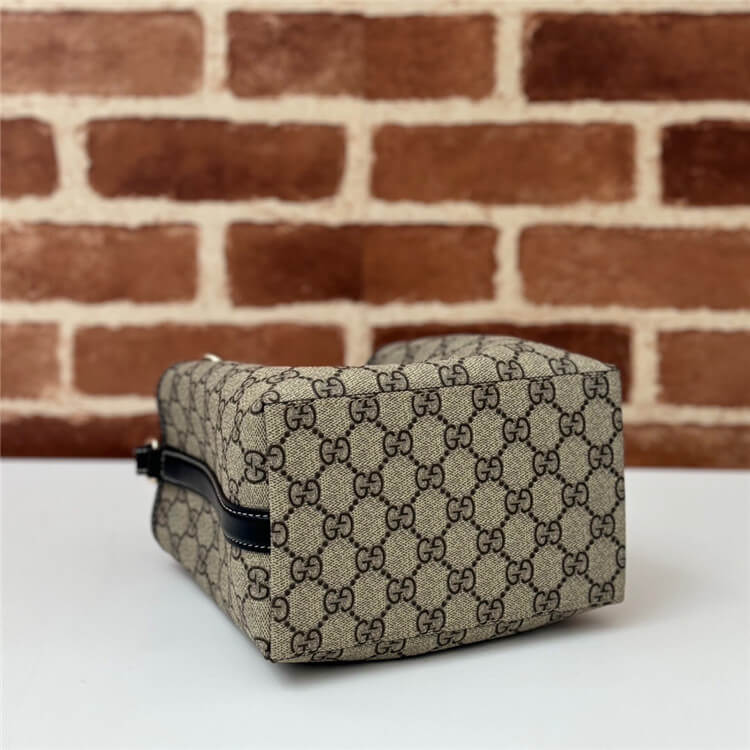 Replica Gucci GG Emblem Mini Bucket Bag 815118 FAD6L 9741 (5)