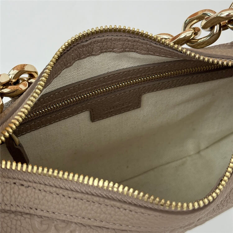 Replica Gucci GG Emblem Small Shoulder Bag 815409 AAEEM 1523 (6)