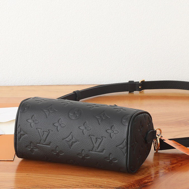 Replica LV Nano Speedy M82450 (5)