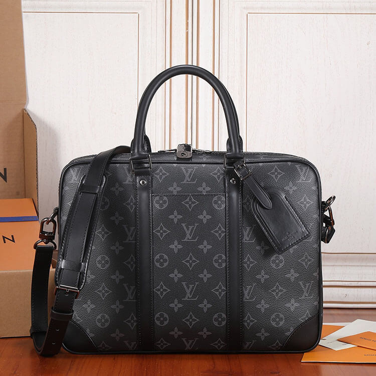Replica LV Porte-Documents Voyage PM M46457 (2)