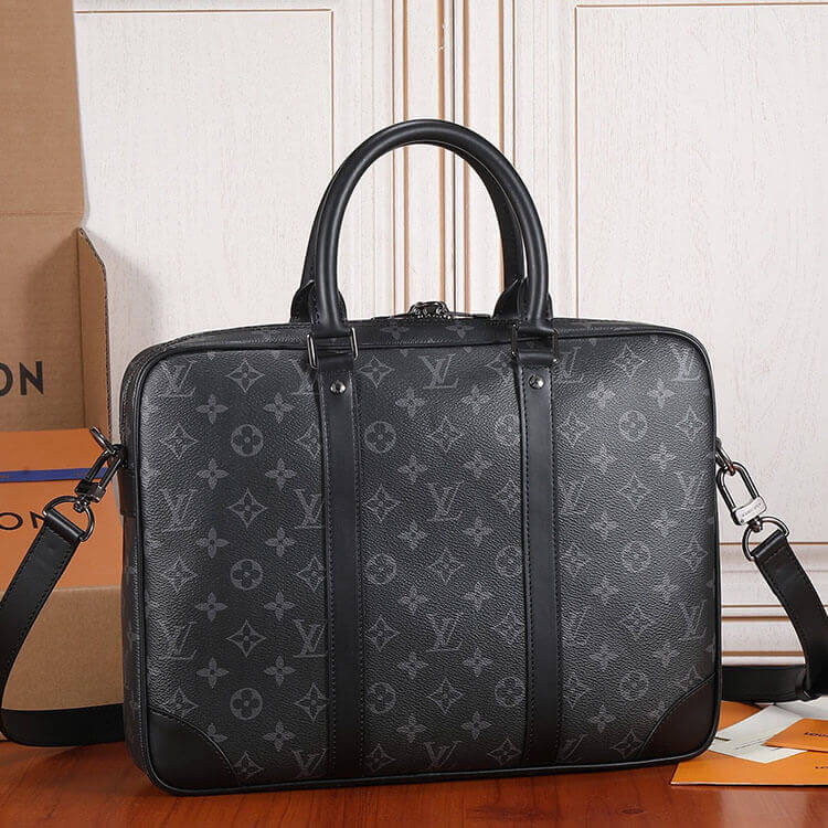 Replica LV Porte-Documents Voyage PM M46457 (4)