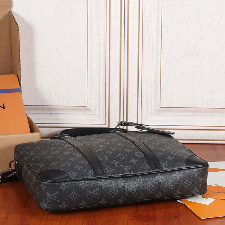 Replica LV Porte-Documents Voyage PM M46457 (5)