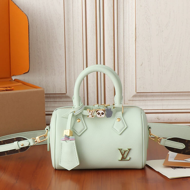 Replica LV Speedy 18 LV&I M24604 (2)