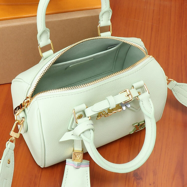 Replica LV Speedy 18 LV&I M24604 (6)