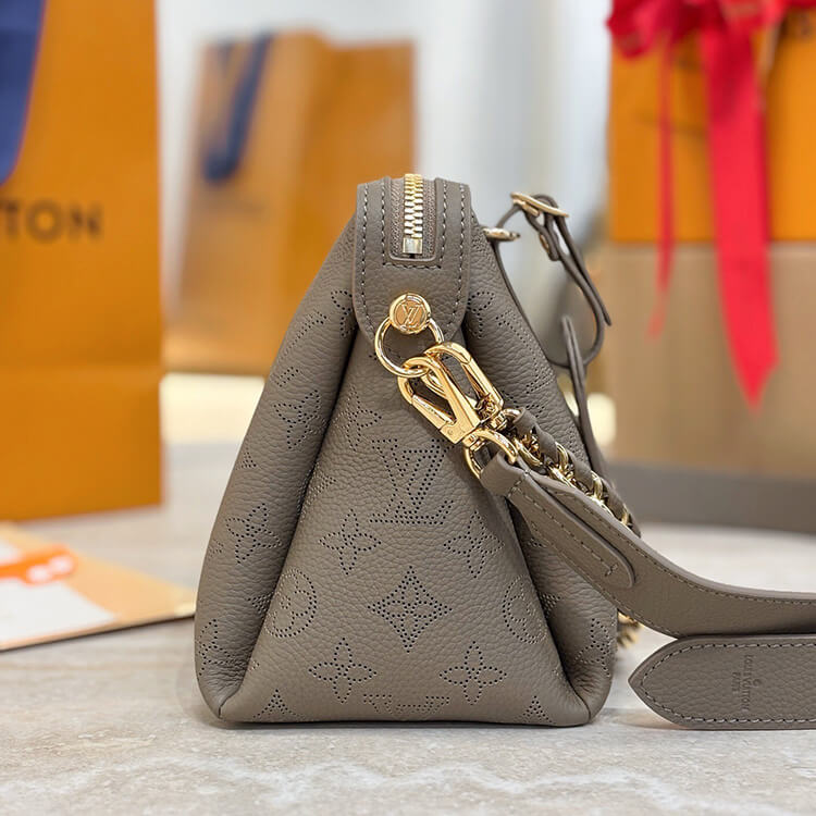 Replica LV Hand It All PM M25904 (3)